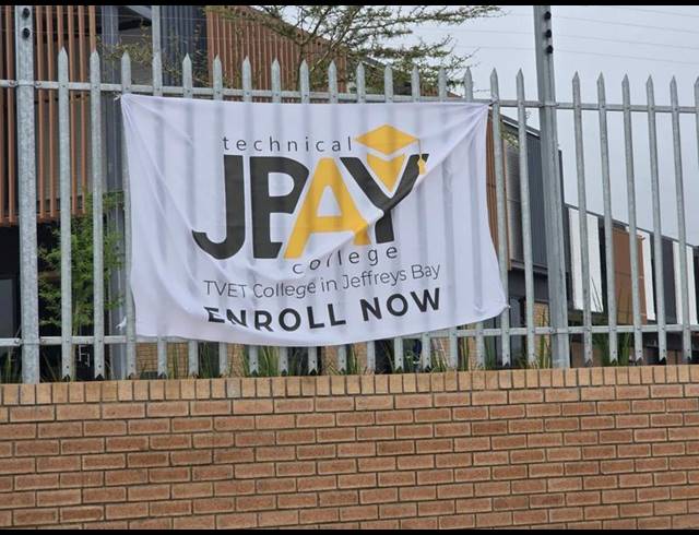 LAND FOR SALE IN FOUNTAINS ESTATE BUSINESS PARK